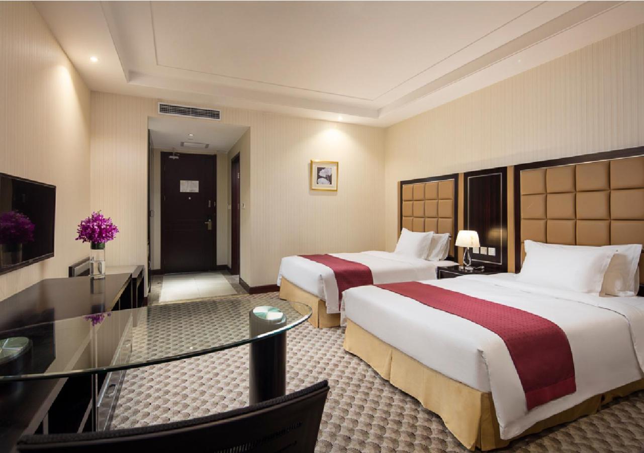 Holiday Inn Beijing Airport Zone By Ihg 4*