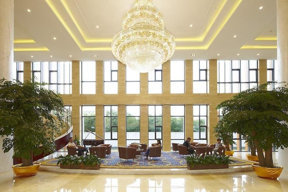 Holiday Inn Beijing Airport Zone By Ihg Hotel 4*